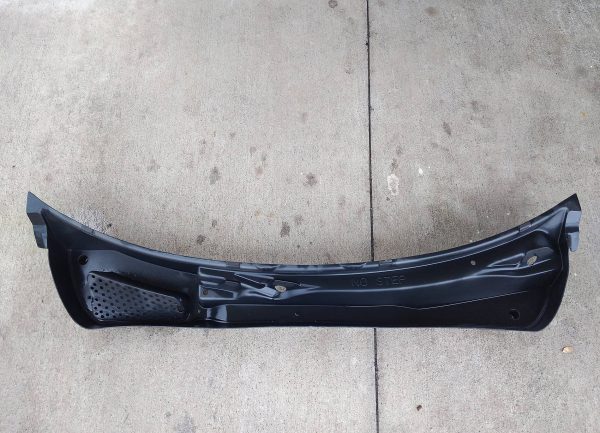 BOTAGUAS DE CABINA T 680